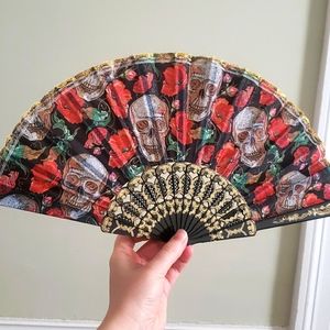 3/$35 Victorian-Inspired Folding Fan